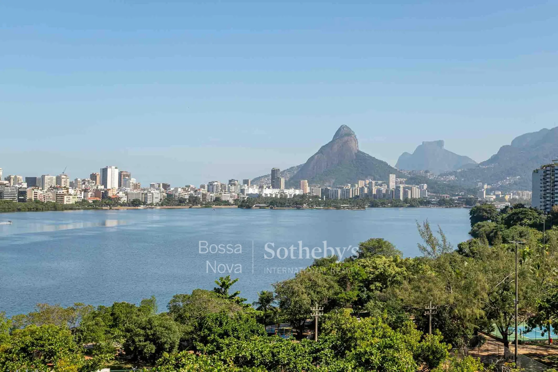 Apartamento mobiliado de 3 quartos com vista para a água — photo 11