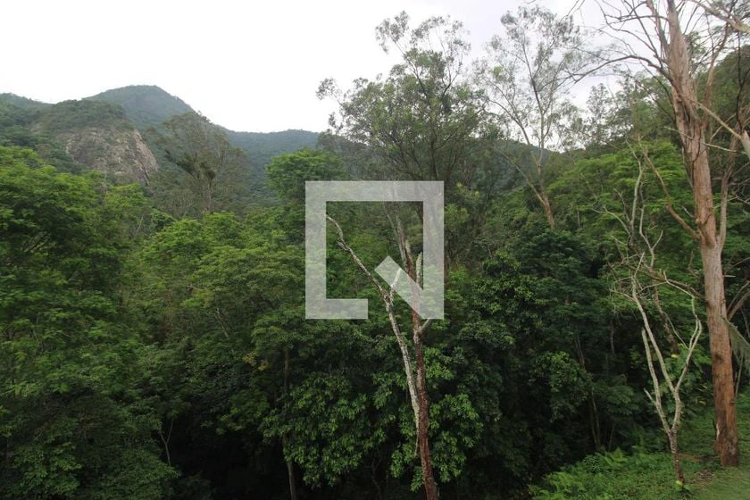 Vista a la montaña y 2 dormitorios: departamento de 51 m² — photo 8