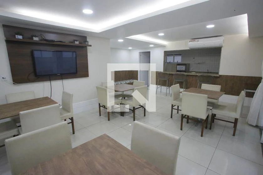 Квартира 60 м² з балконом із грилем та заскленим балконом — photo 9