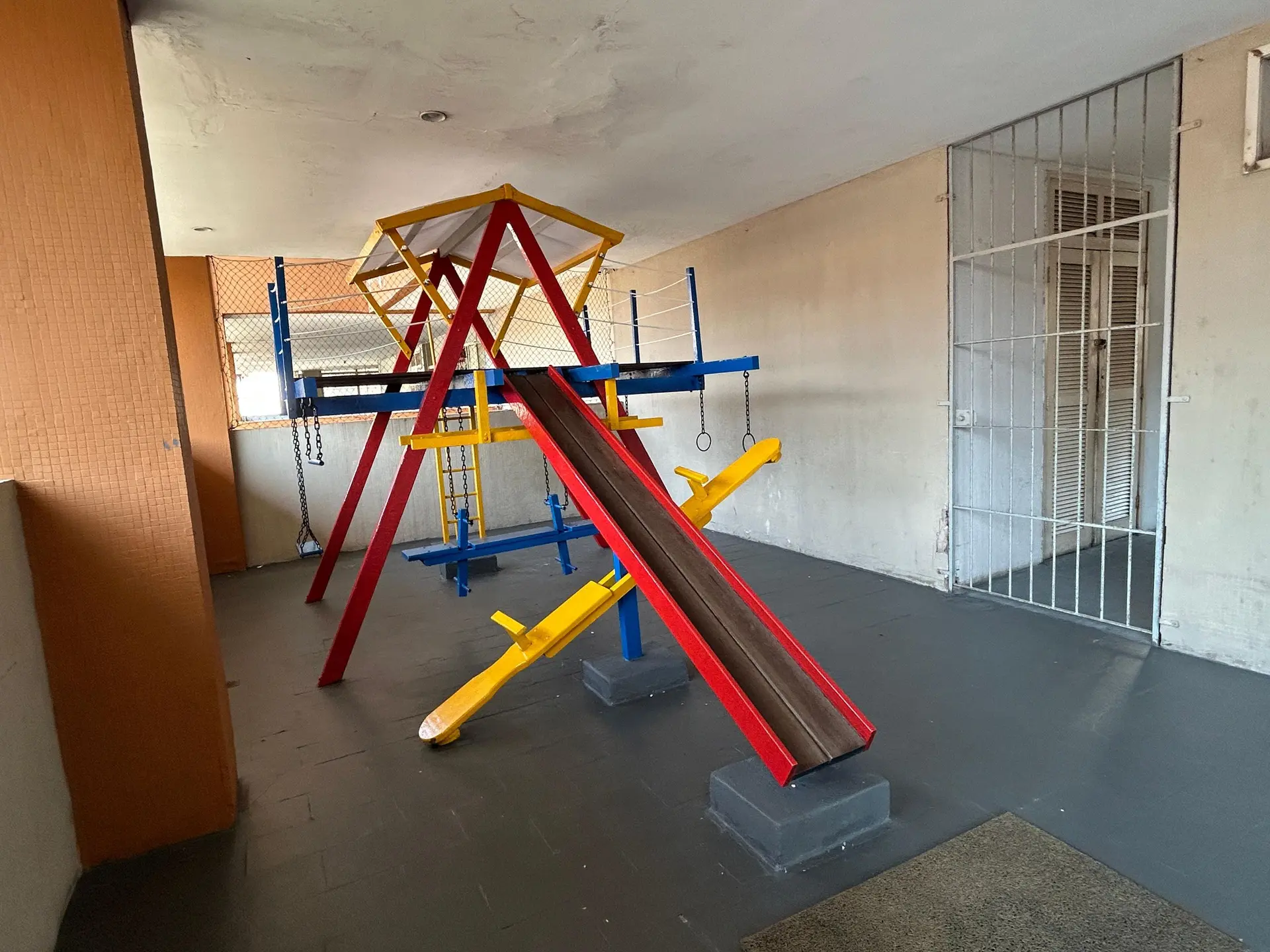 Apartamento, 59 m², com vista para as montanhas — photo 18
