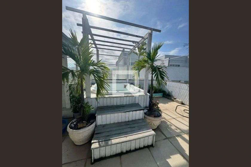 Top-floor rental with 3 bedrooms and 172 m² — photo 17