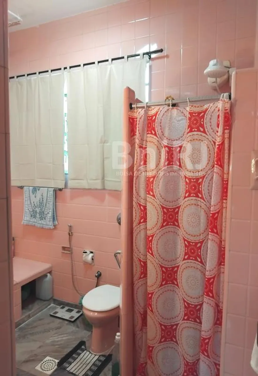 5 quartos e máquina de lavar: casa de 209 m² — photo 18