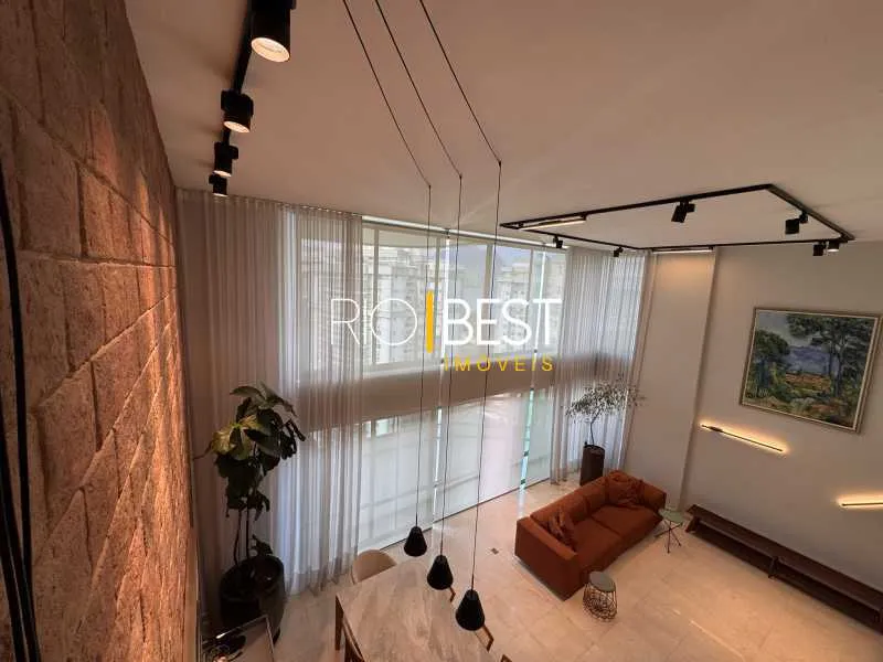 Floor-to-ceiling windows in a 4-bedroom apartment, 240 m² — photo 16