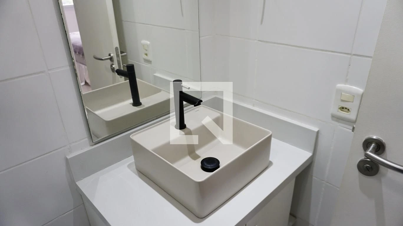 2-bedroom apartment with a washing machine — photo 40