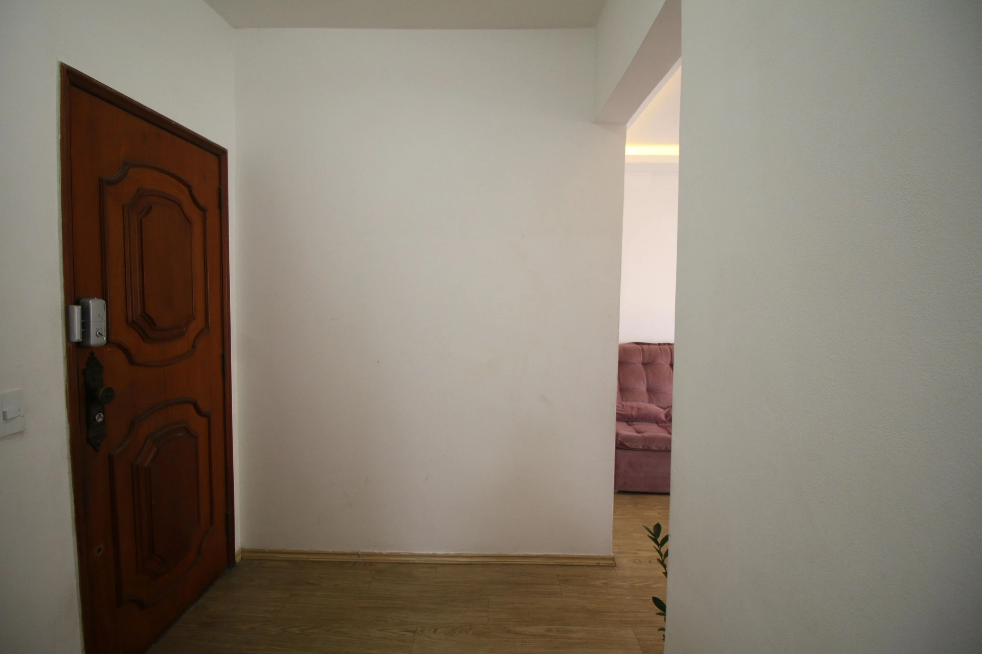 Apartamento de 2 dormitorios con balcón y acepta mascotas — photo 3