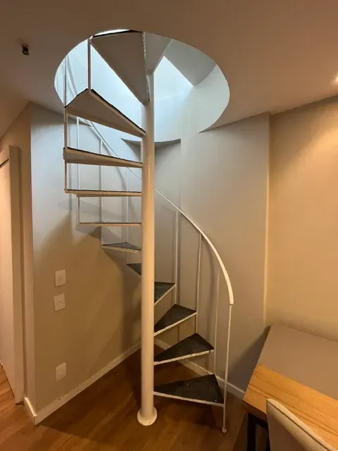 Apartment on the 9th floor with a grill on the balcony — photo 4