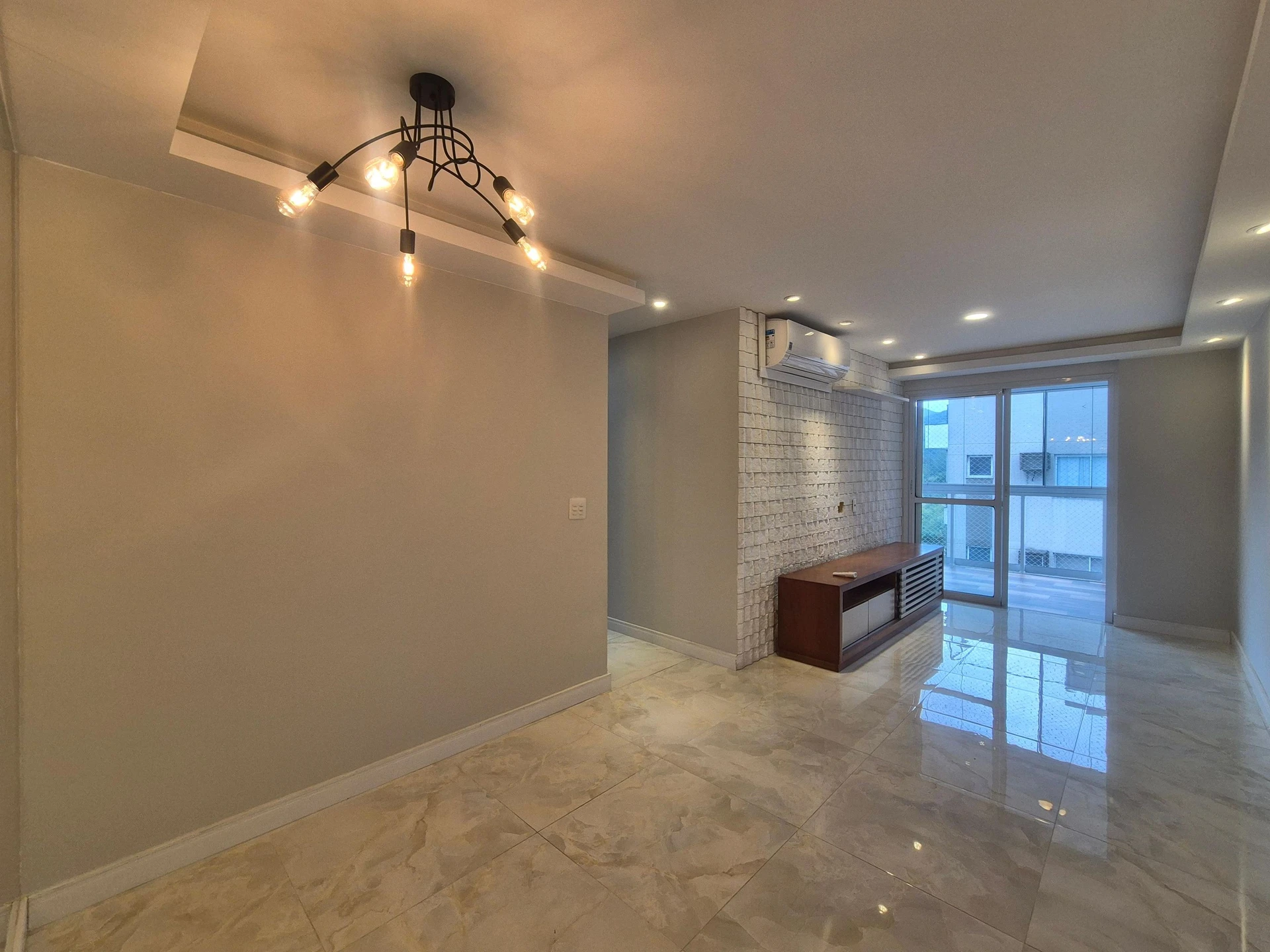 Apartamento de 2 quartos com closet — photo 4