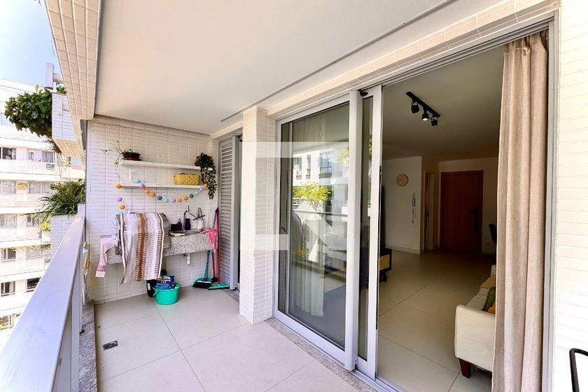 79 m² apartment with a washing machine and a home office — photo 26