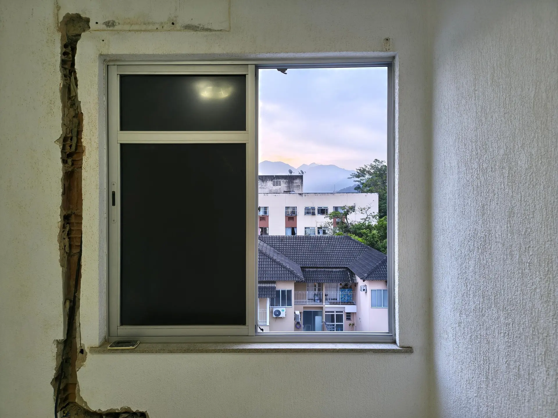 Mountain view in a 2-bedroom apartment, 60 m² — photo 6