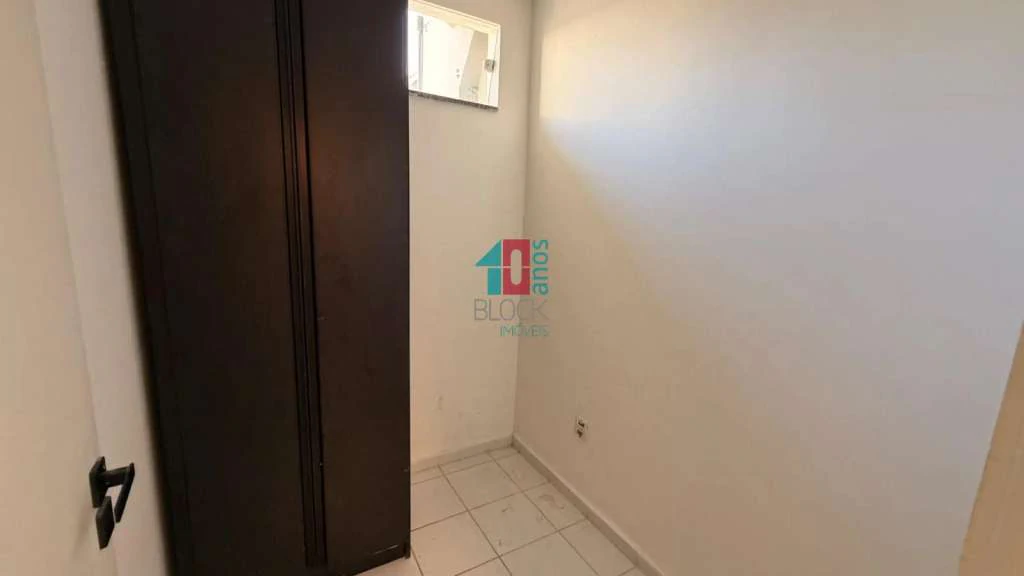 Будинок на 5 кімнат, 2 окремі ванні, 4 санвузли, 320 м² — photo 7