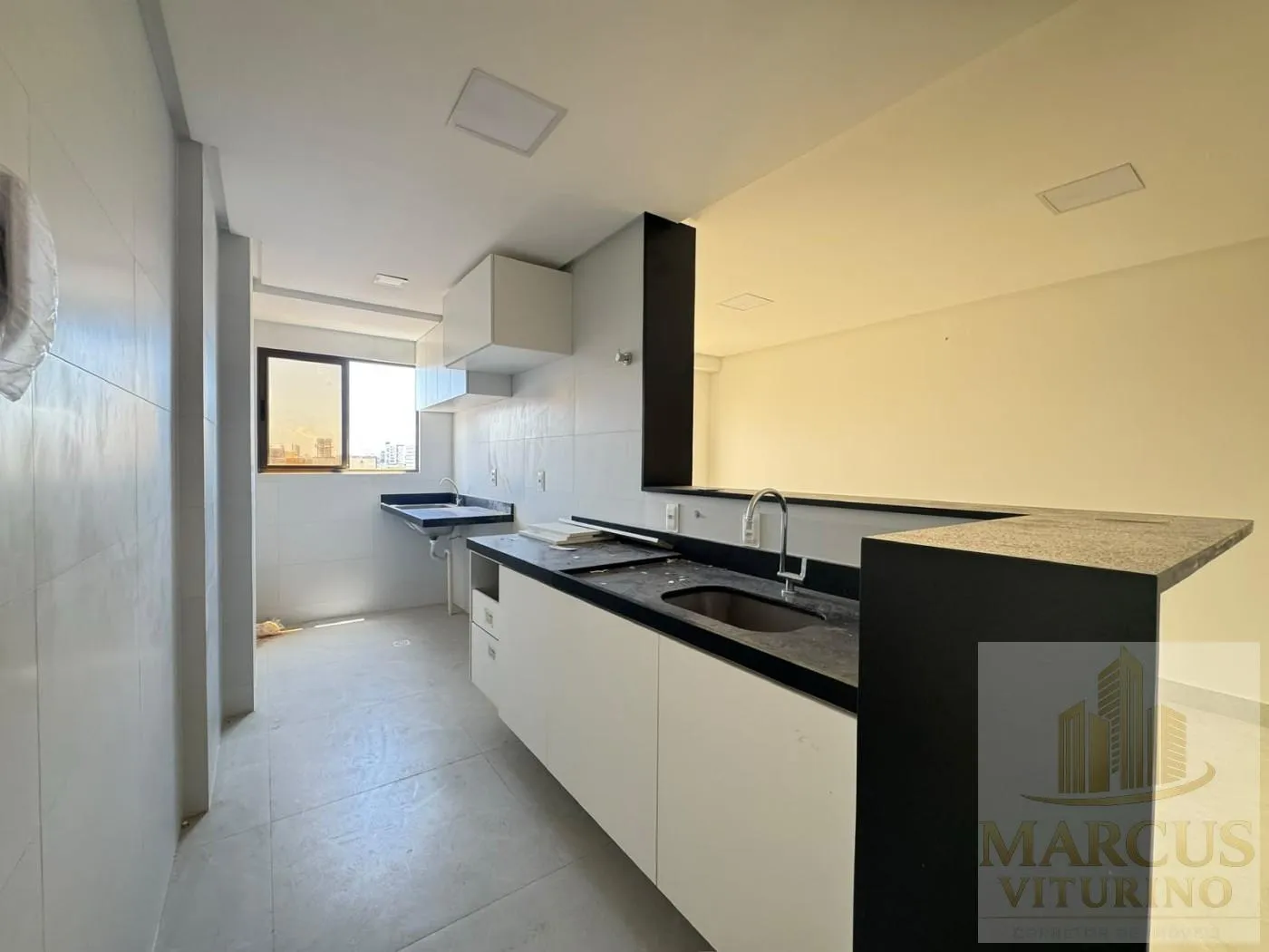 Apartamento com 3 quartos, 2 suítes e 76 m²