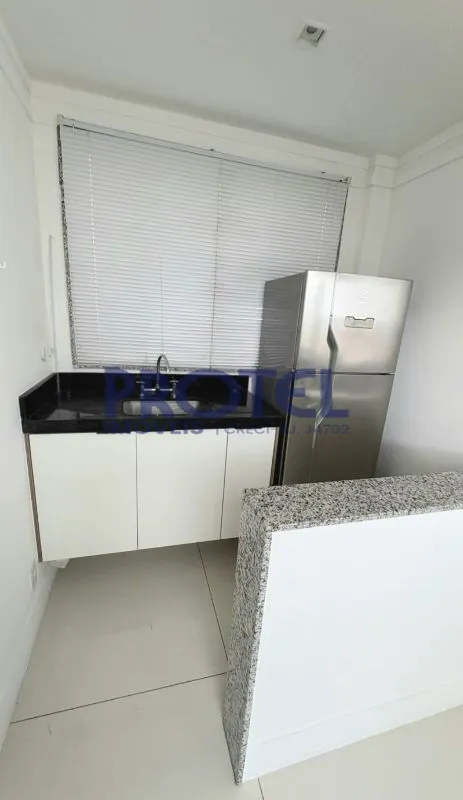 Unfurnished penthouse with 4 bedrooms and 5 bathrooms — photo 44