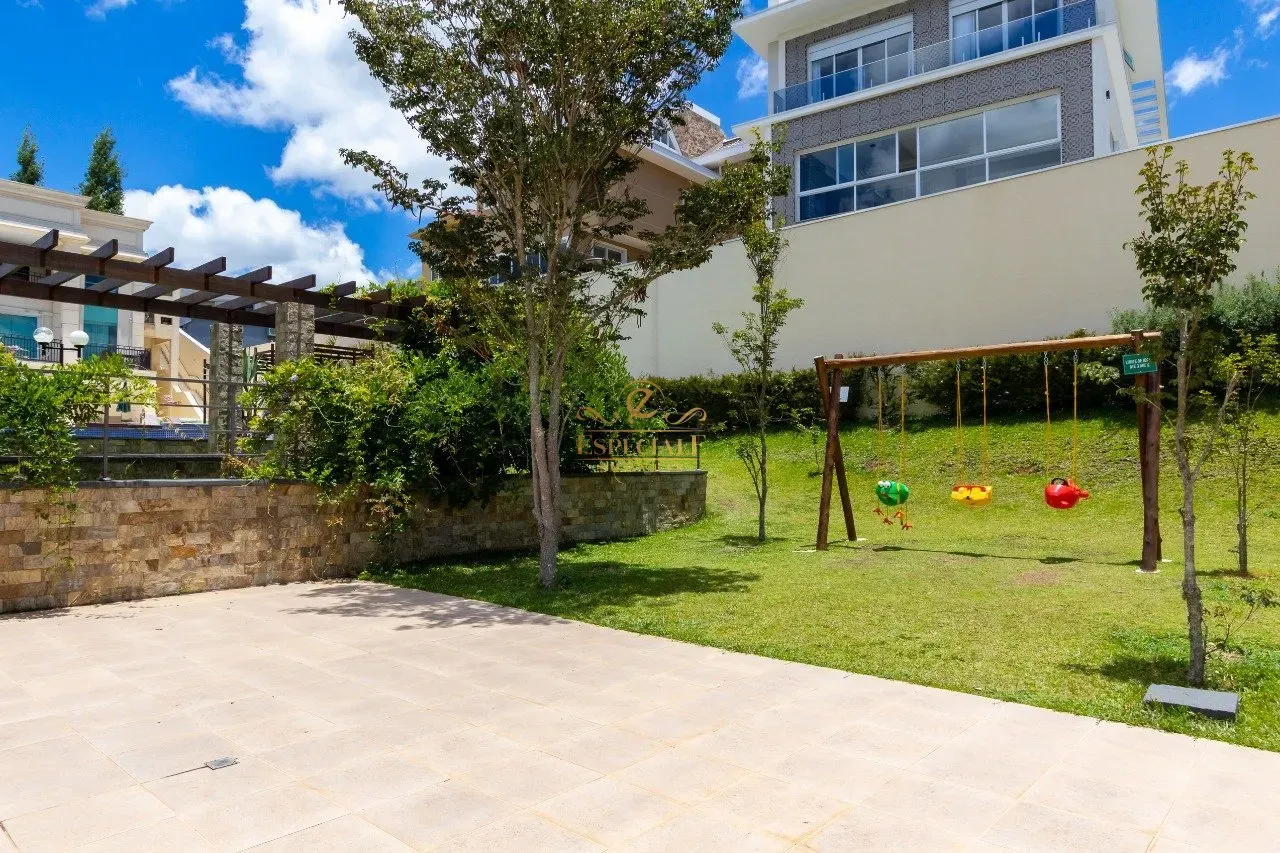 Condo house with 4 bedrooms and a private garden — photo 94