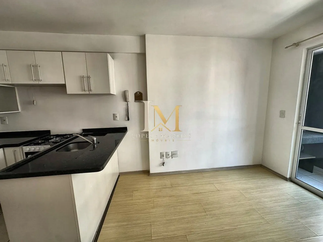 Apartamento, 48 m², com piso de madeira ou laminado — photo 13