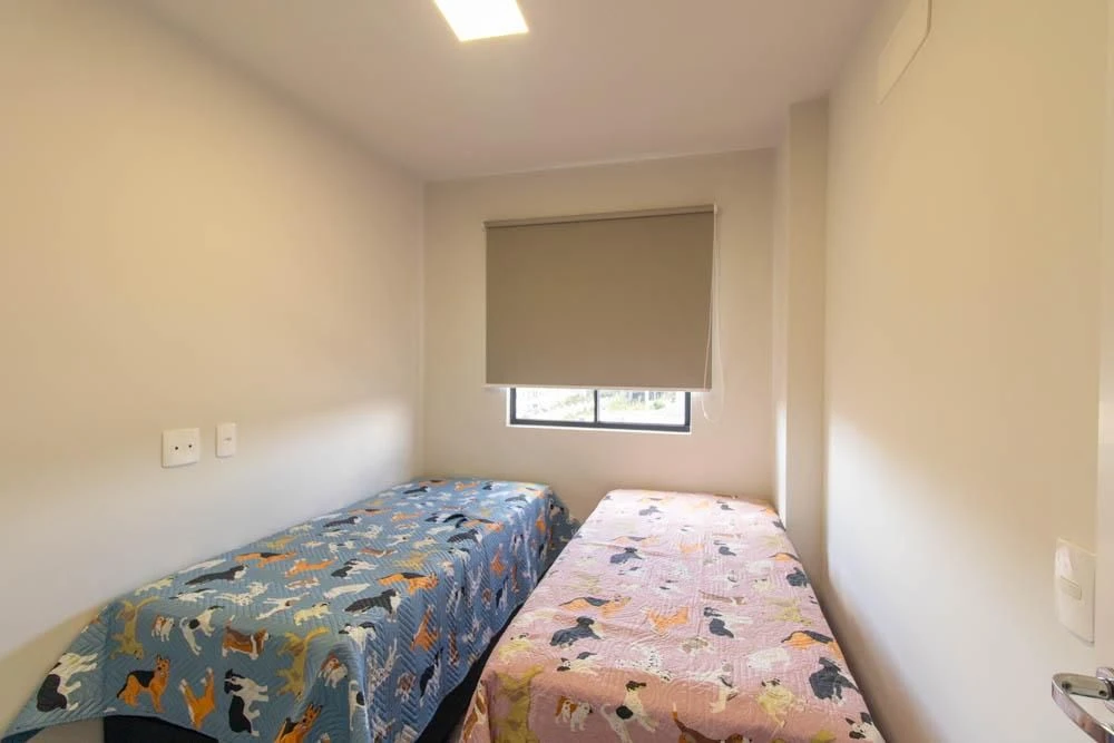 2-bedroom apartment in a building with a gym — photo 6