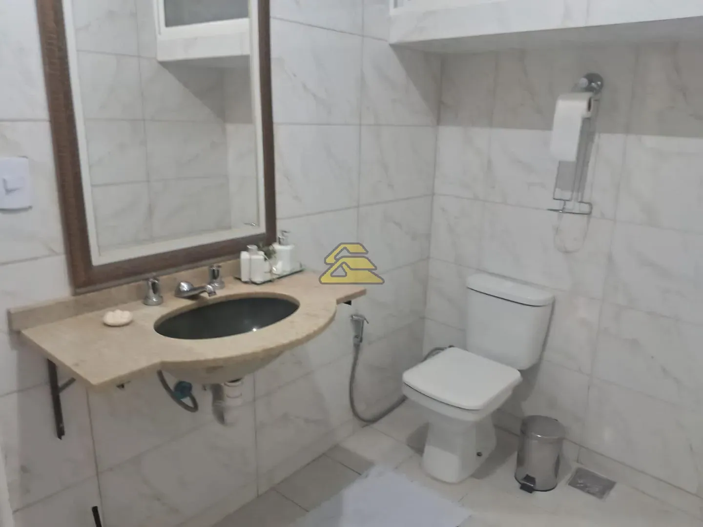 Apartment, 76 m², with wood or laminate floors — photo 9