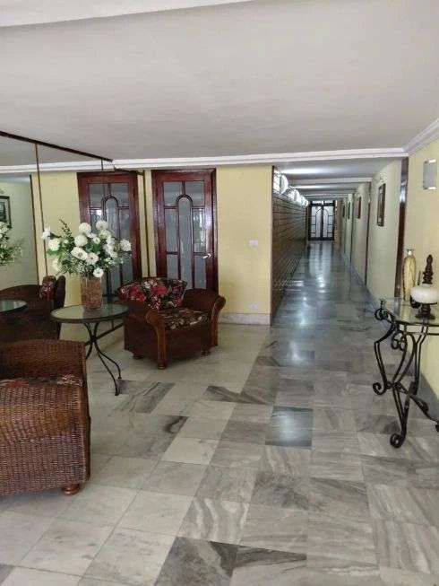 Furnished 90 m² apartment with a suite and balcony — photo 14