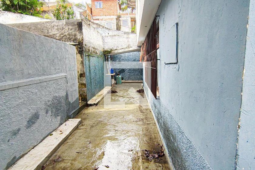 Duplex rental house with 6 bedrooms and 600 m² — photo 45