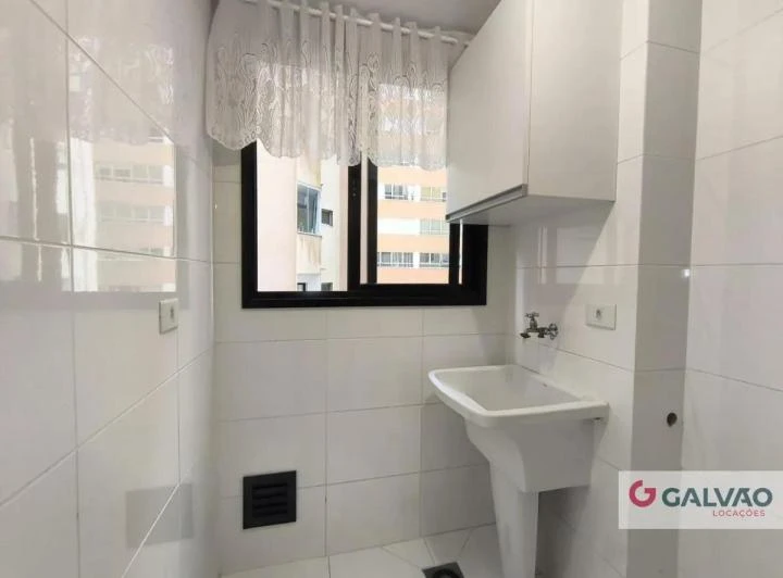 Apartamento de 75 m² com box de vidro — photo 3