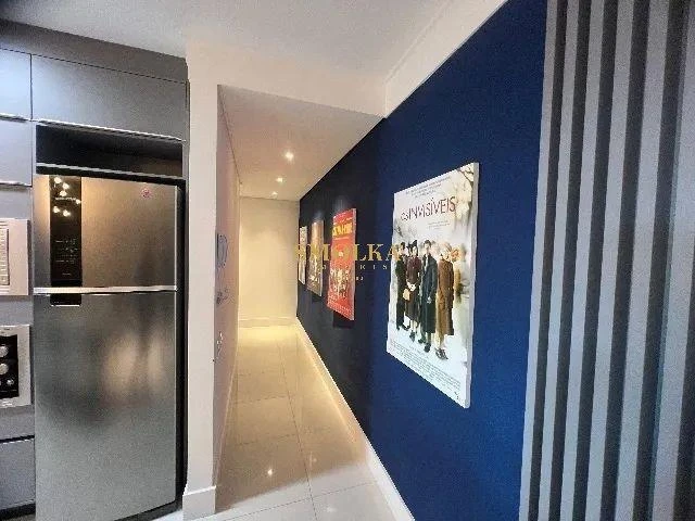Apartamento com janelas do piso ao teto, Agronômica — photo 18