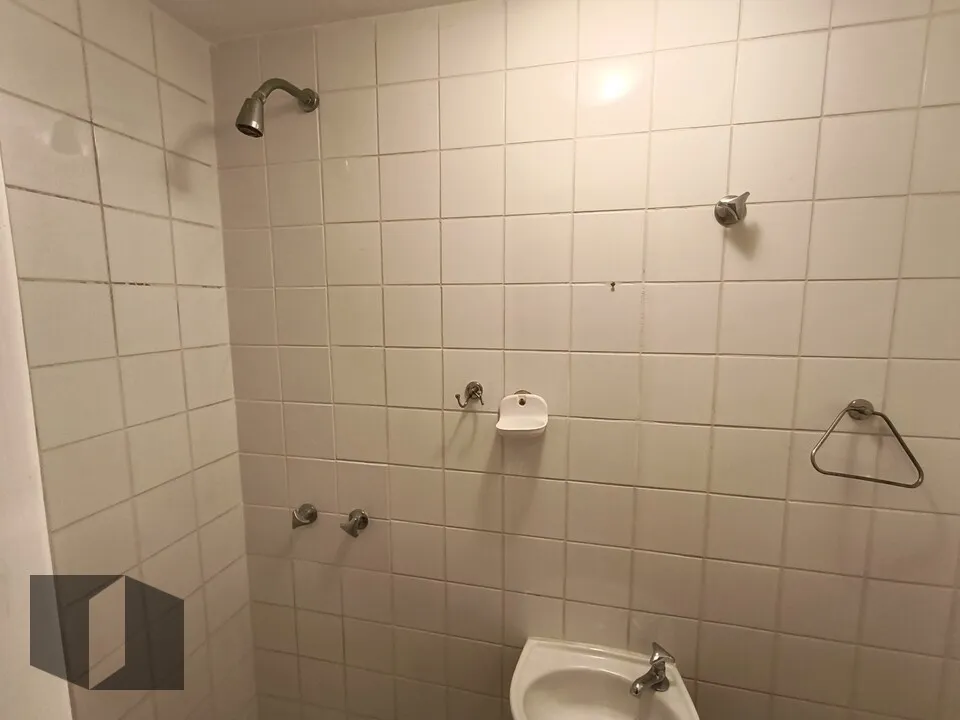 3-bedroom apartment in a building with a sauna — photo 28