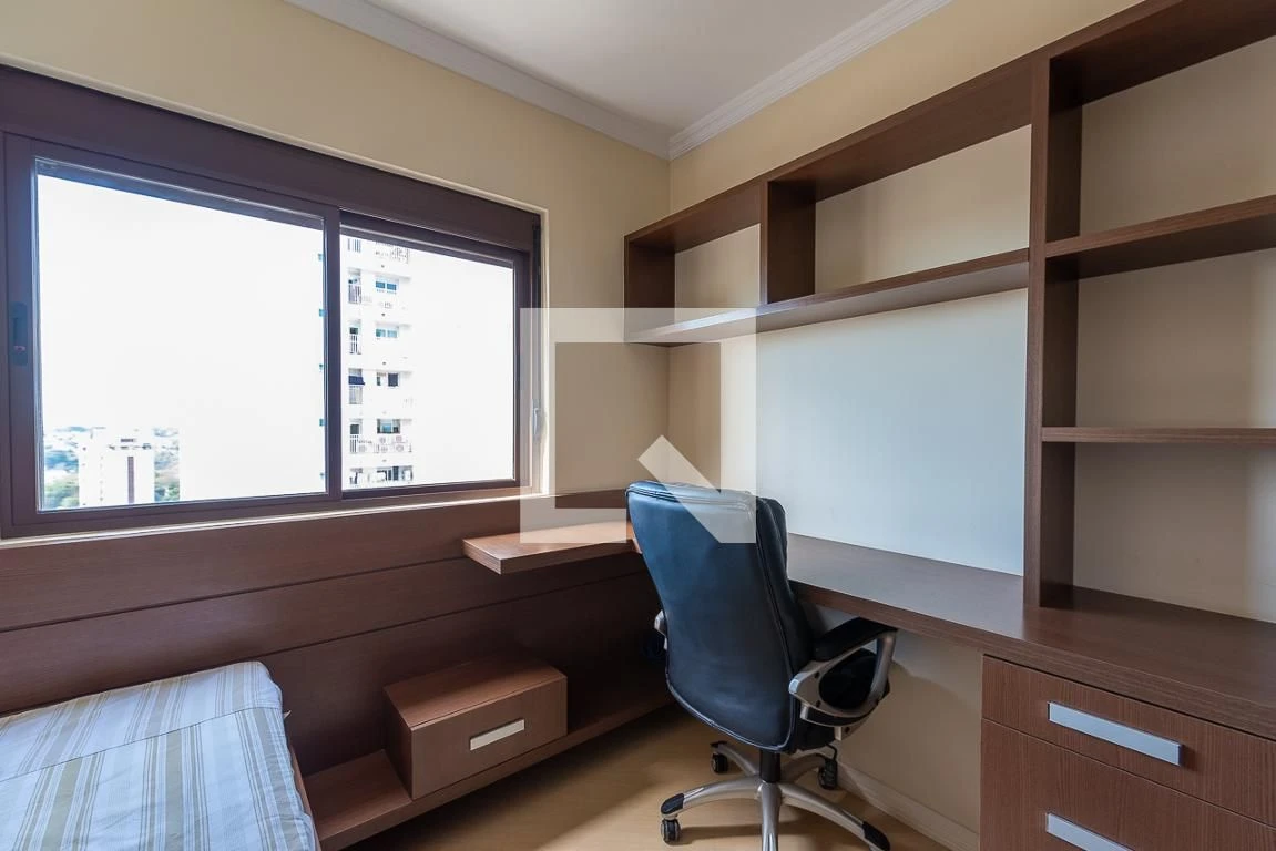Furnished apartment, 130 m², with a jacuzzi — photo 49