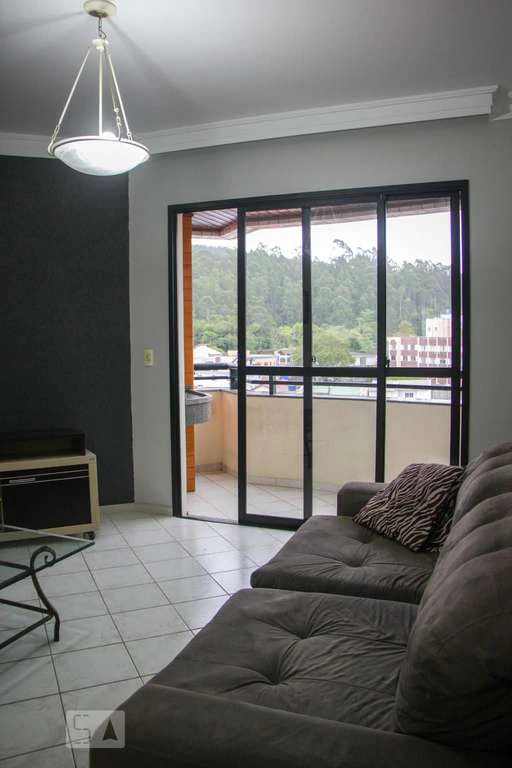 Furnished 3-bedroom apartment with 1 en-suite and balcony — photo 5
