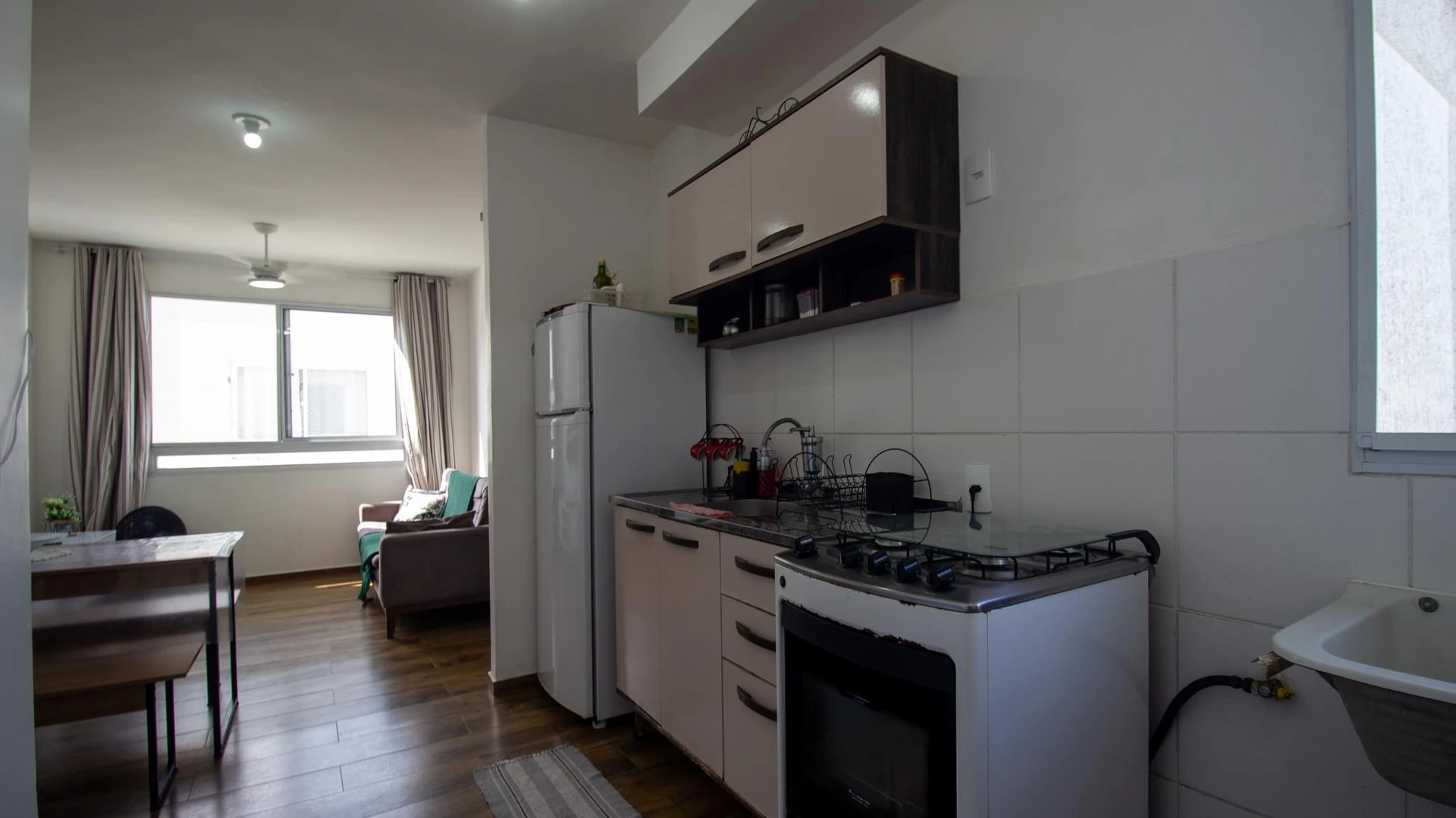 Apartamento mobiliado com 2 quartos e cozinha integrada a gás — photo 15