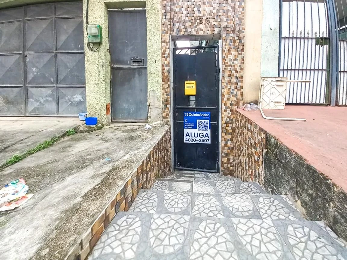 Casa para alugar com 2 quartos e 1 banheiro — photo 2