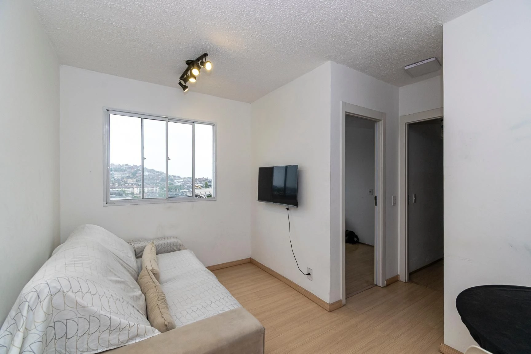 Furnished 2-bedroom apartment, 41 m²