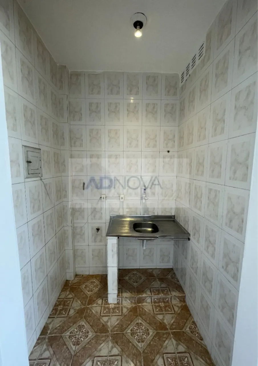 Kitnet/conjugado com 24 m², 1 quarto e 1 banheiro