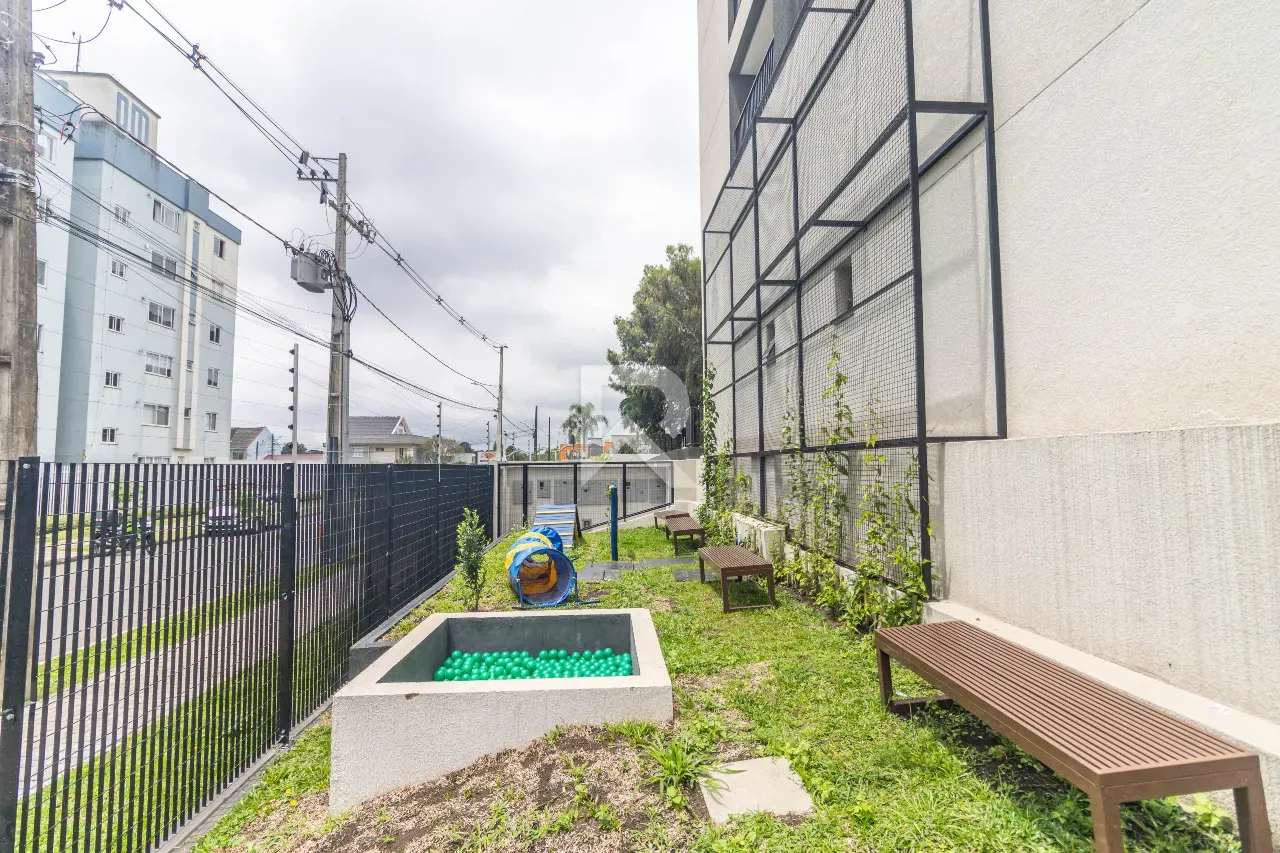 28 m² studio with private garden and 1 parking space — photo 18