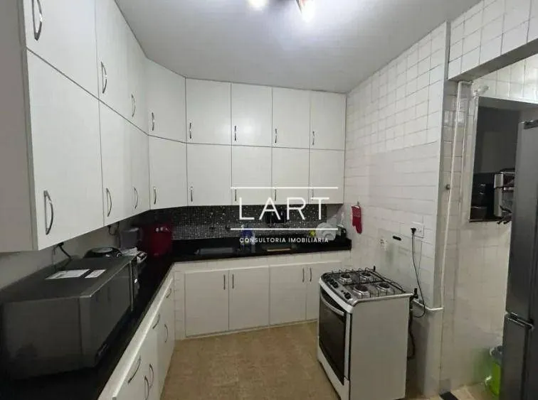 Furnished 3-bedroom apartment with 3 bathrooms — photo 6