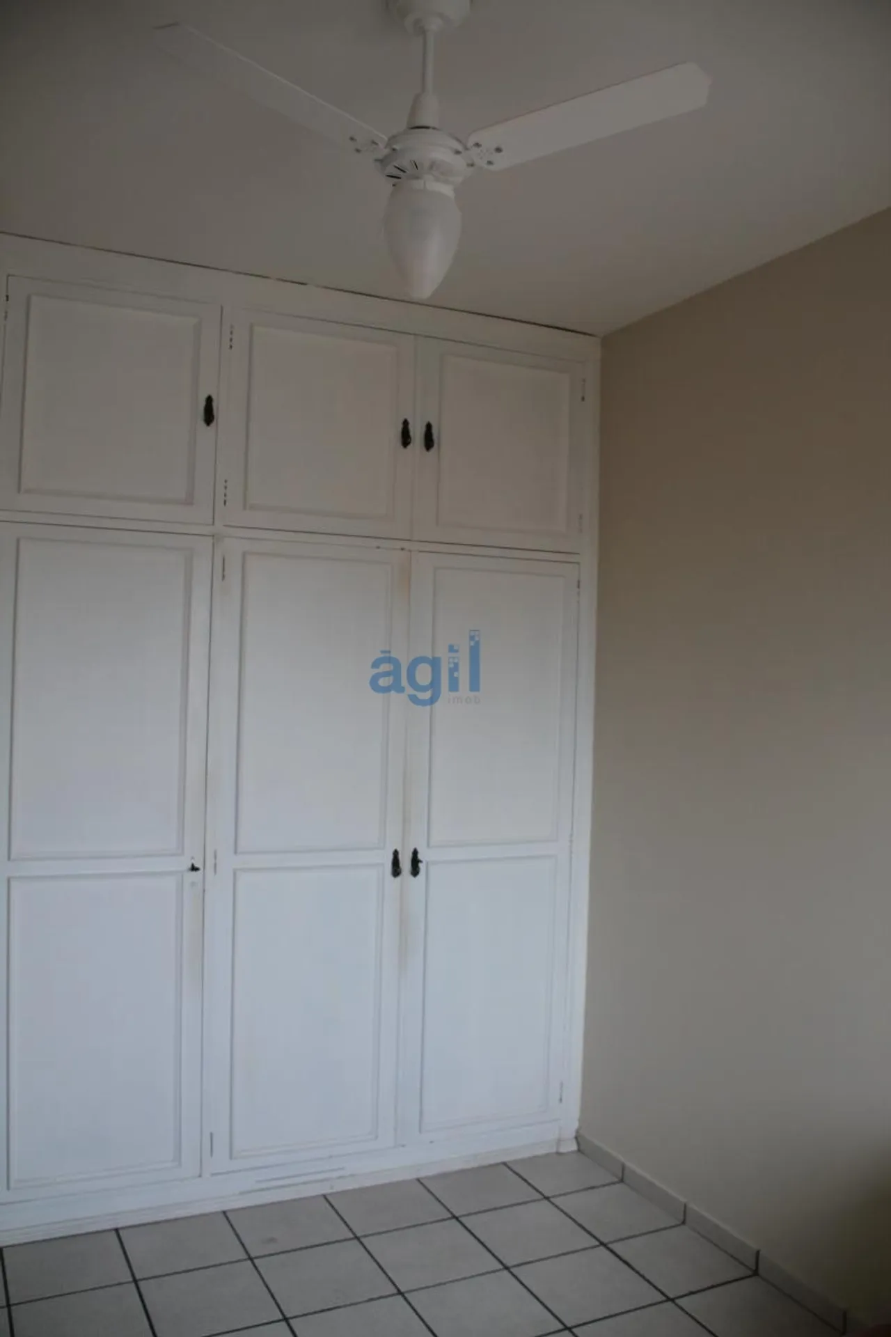 Furnished apartment, 72 m², with a mountain view — photo 8