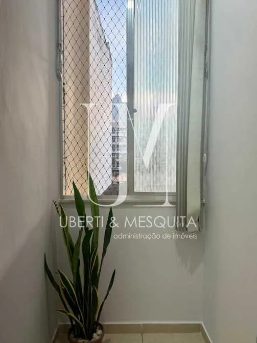 Mountain view in a one-bedroom apartment, 50 m² — photo 8