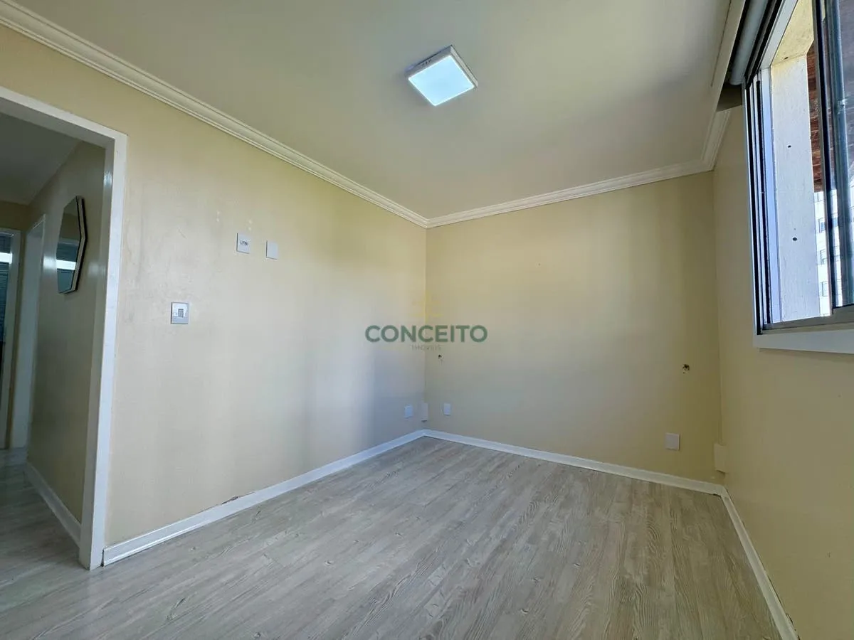 2-bedroom apartment in a building with a gym — photo 27
