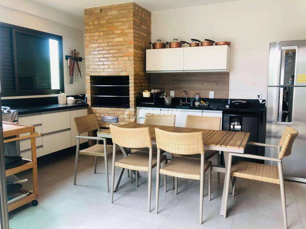 Apartamento mobiliado 600 m² com 5 suítes e 13 banheiros — photo 4