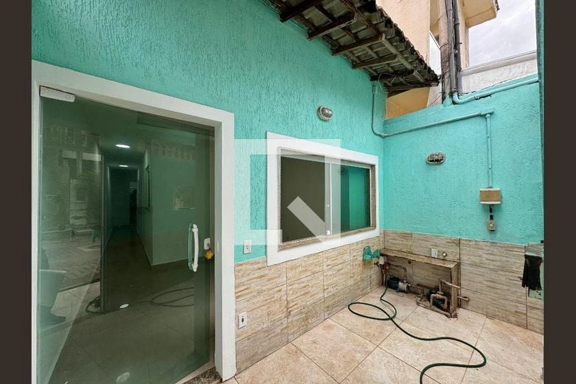 Single-story house with 2 bedrooms, 1 bath and 150 m² with balcony — photo 12