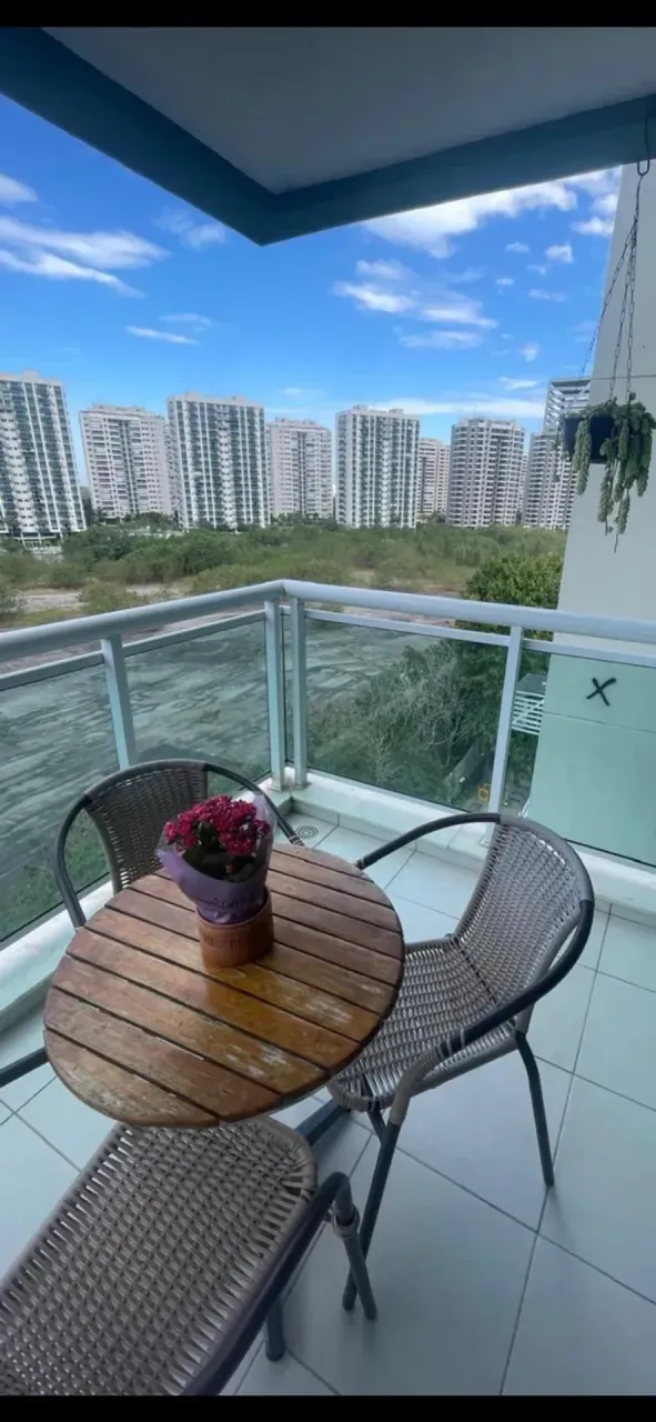 Apartamento com 2 quartos e 2 banheiros com área de lavanderia — photo 15