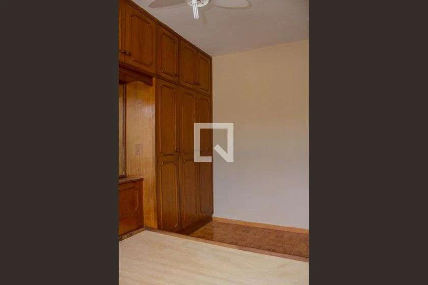 Квартира с 3 спальнями, 2 ванными и 117 м² — photo 25