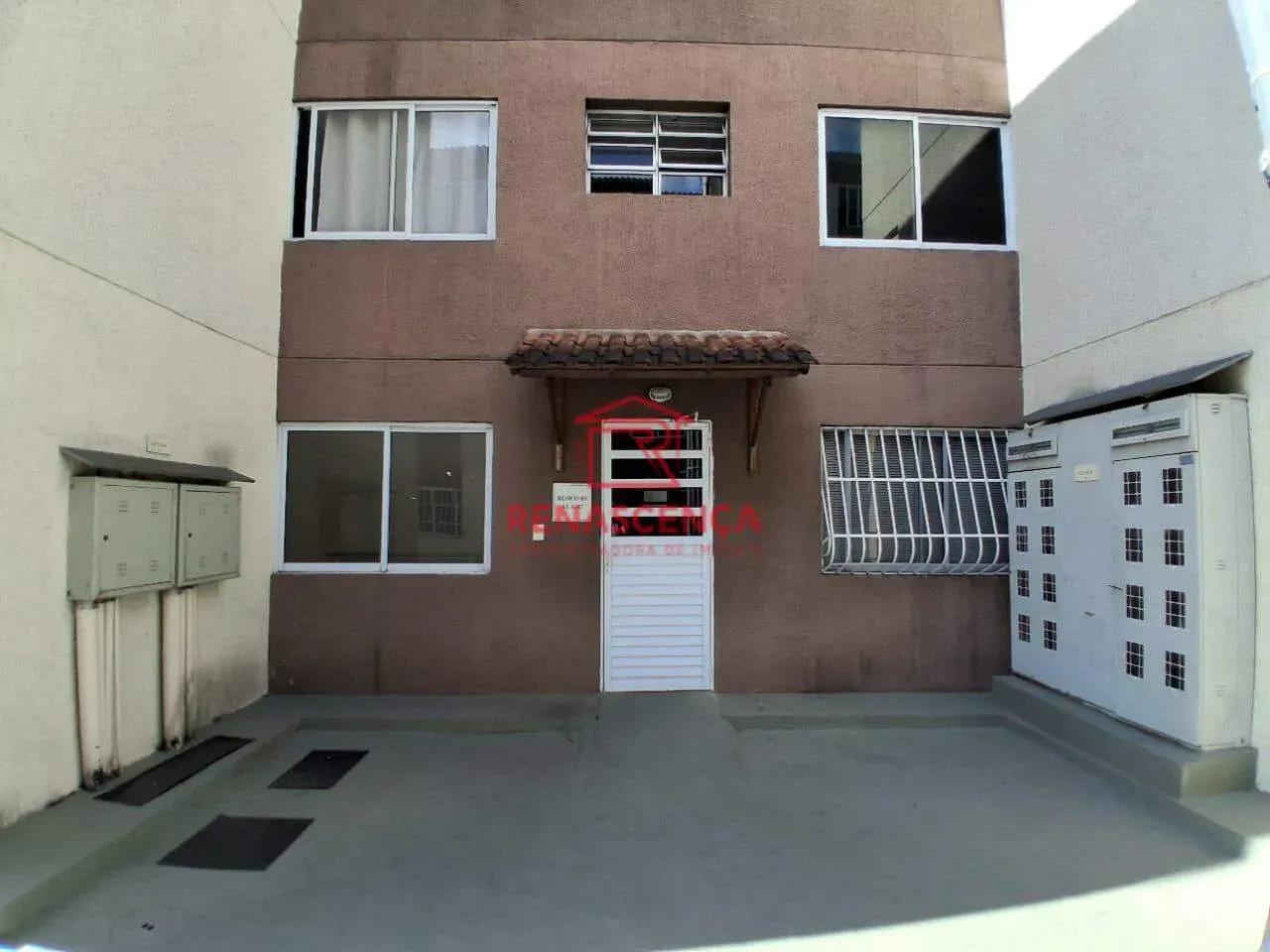 Apartamento térreo interno com cozinha fechada a gás — photo 24