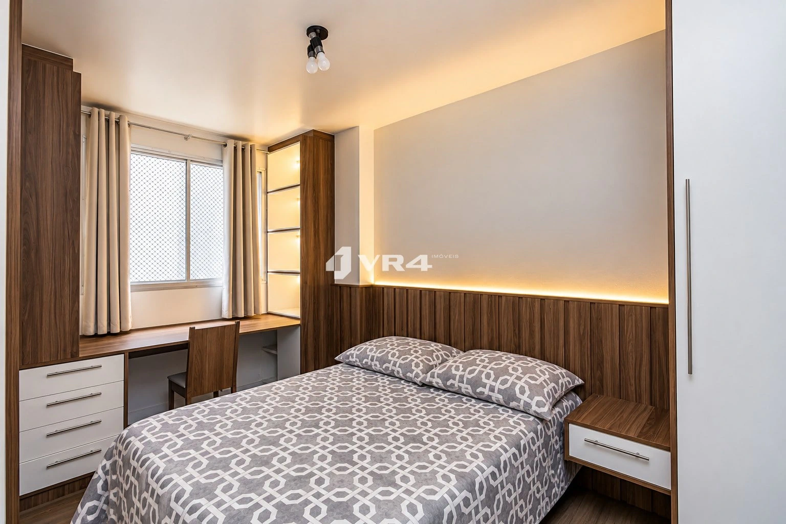 Furnished apartment, 54 m², with a home office — photo 3