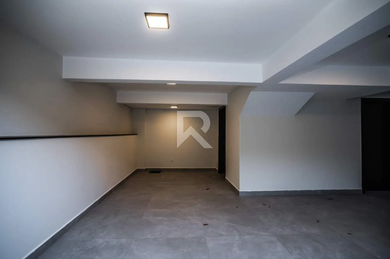 Будинок на 3 спальні, відкрита кухня та 3 місця — photo 34