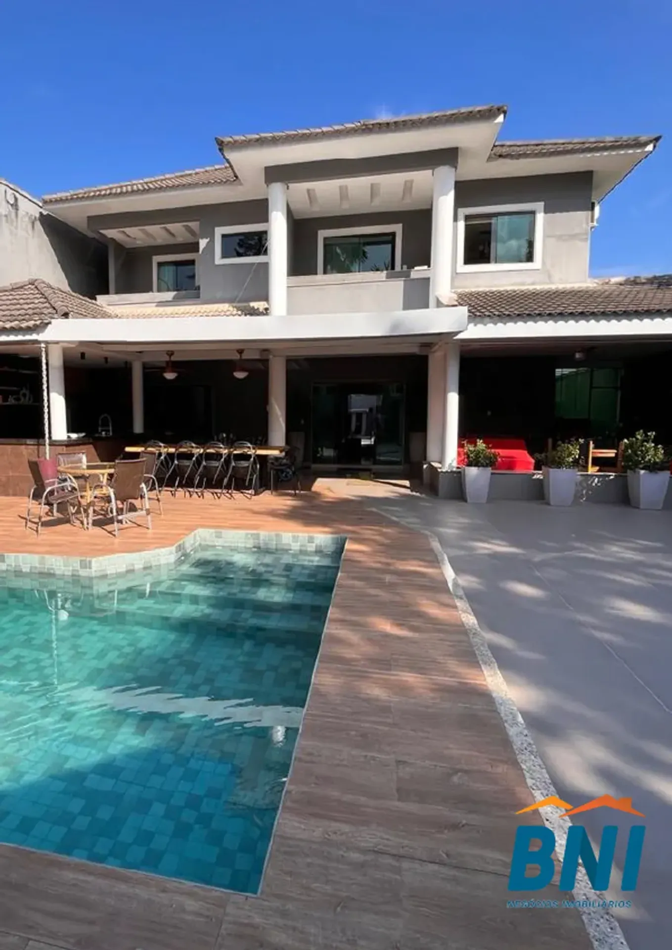 Garden in a 4-bedroom house, 320 m² — photo 31