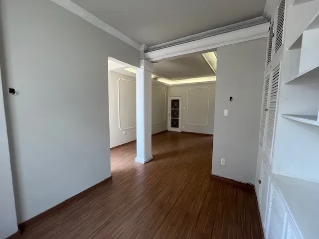 Apartamento, 75 m², com piso de madeira ou laminado — photo 4