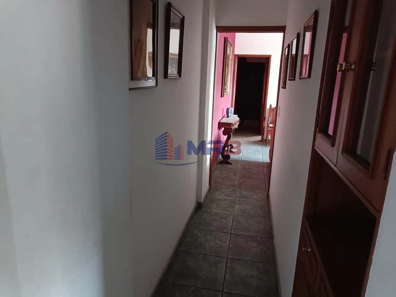 Furnished apartment with 3 bedrooms and a balcony — photo 8