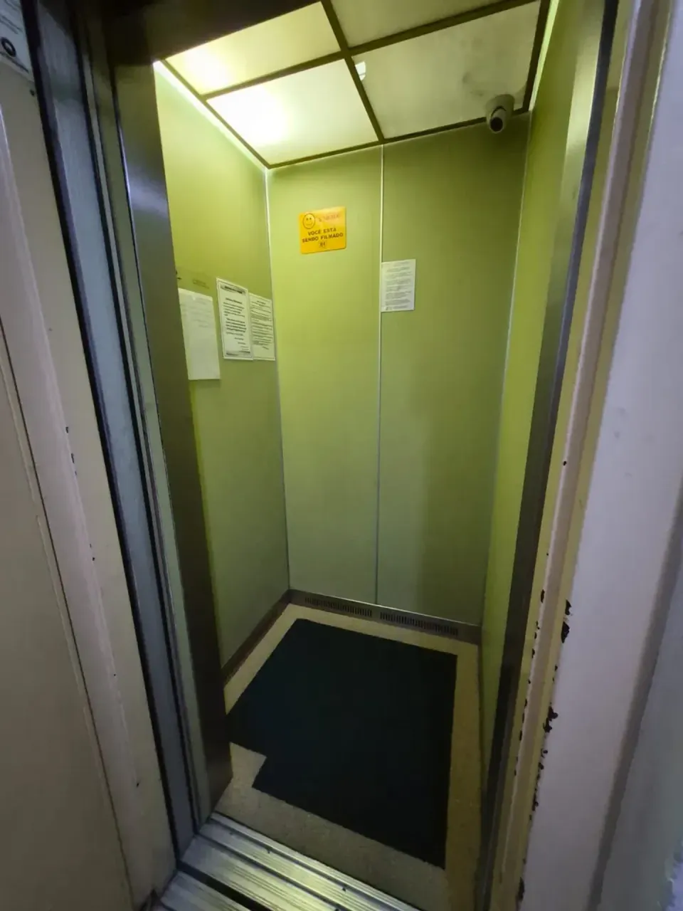 Apartment with 2 bedrooms and a balcony plus 1 parking spot — photo 18