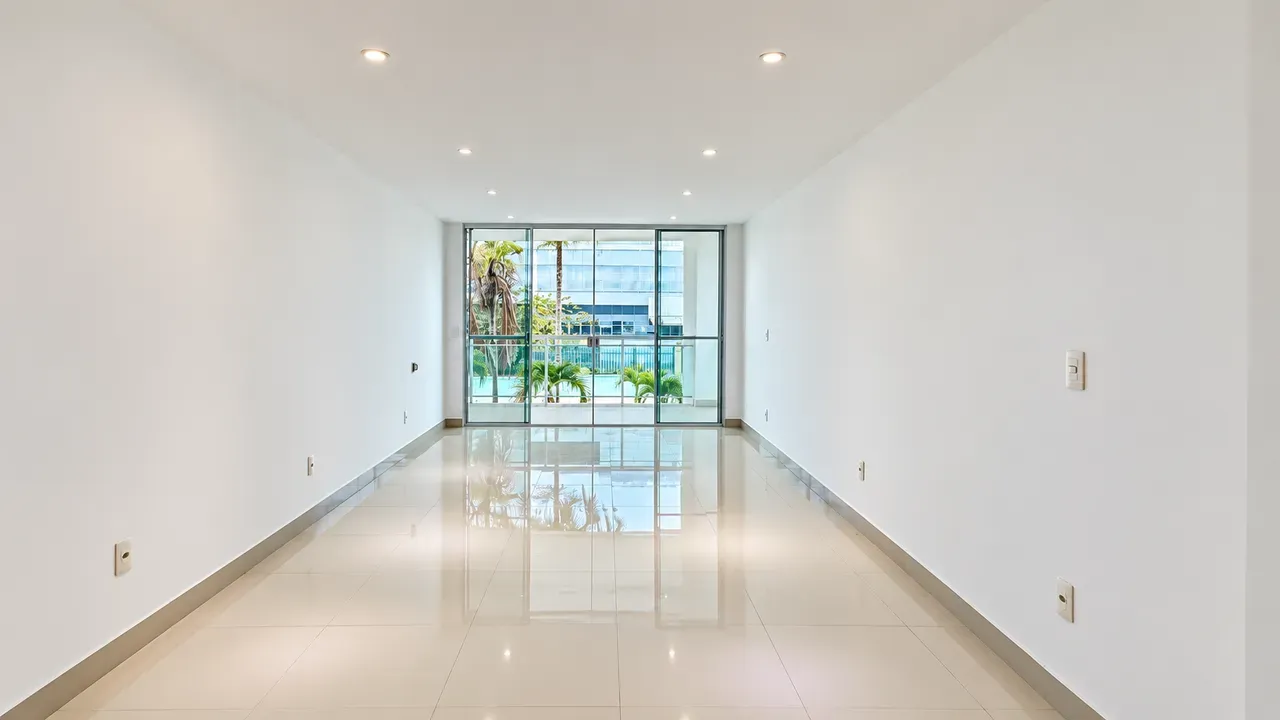 Casa com janelas do piso ao teto, Barra da Tijuca — photo 31