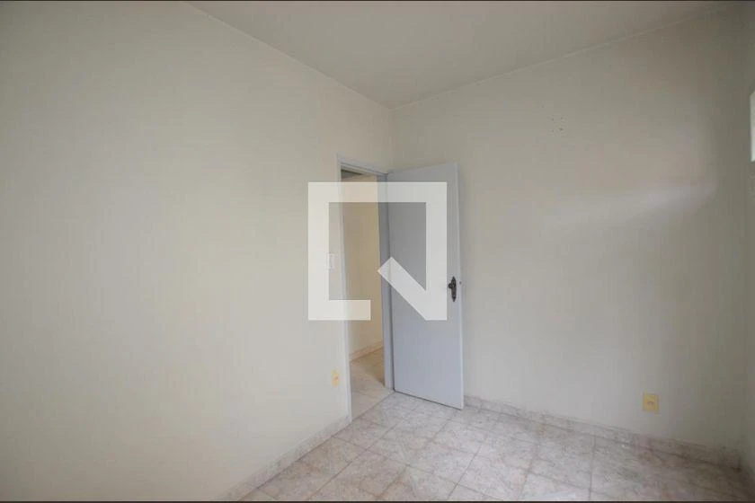 2 quartos e banheira: apartamento de 45 m² — photo 27