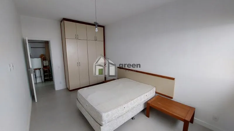 Unfurnished 1-bedroom apartment with enclosed balcony — photo 7